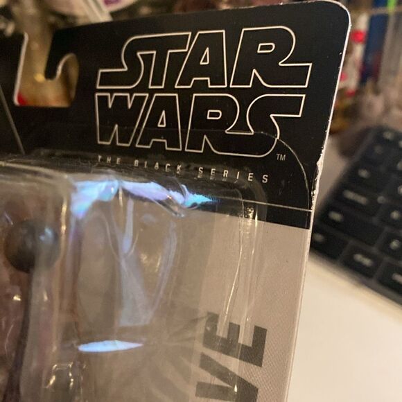CHEWBACCA - STAR WARS THE BLACK SERIES ARCHIVE SERIES 6-INCH ACTION FIGURE - Picture 5 of 5
